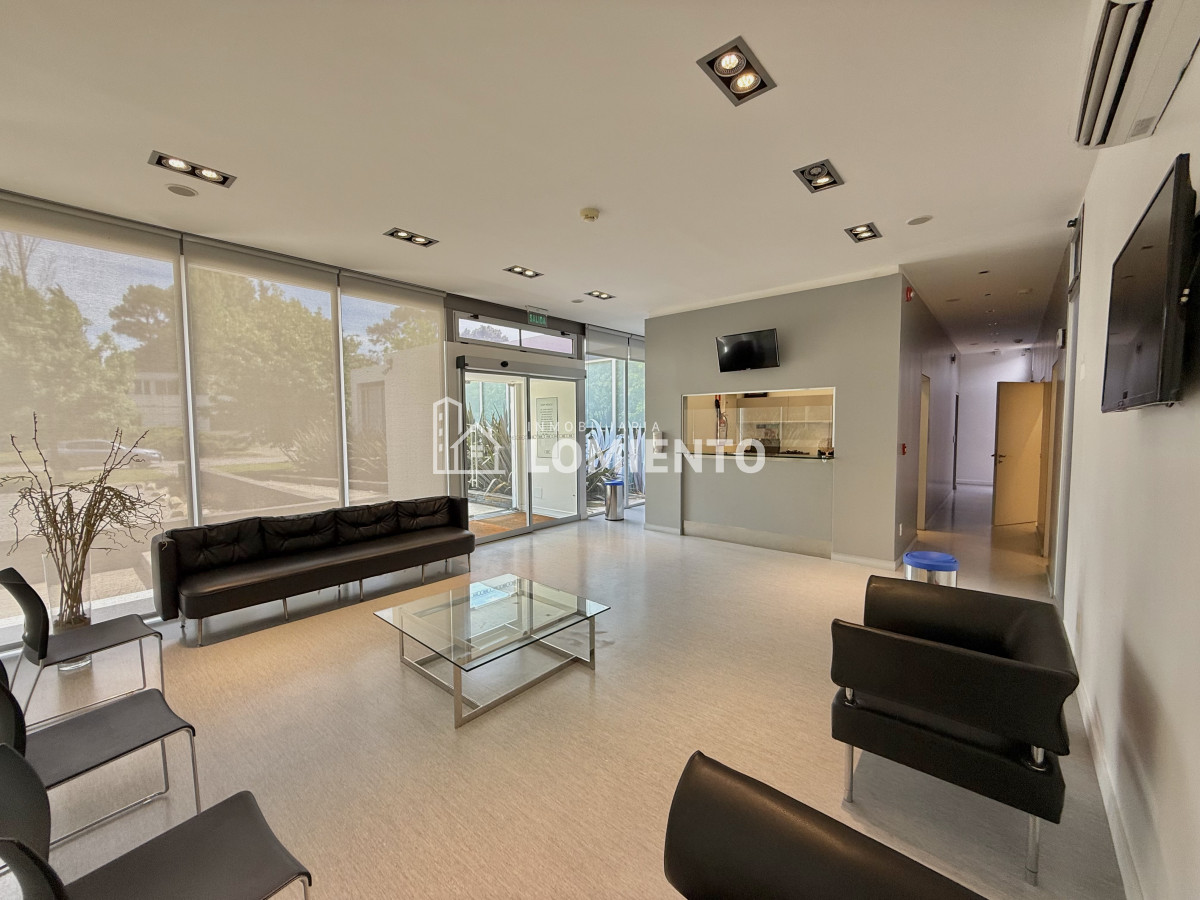 Local Comercial ID.1742 - Venta- alquiler anual Local Comercial sobre Av. Cordoba 