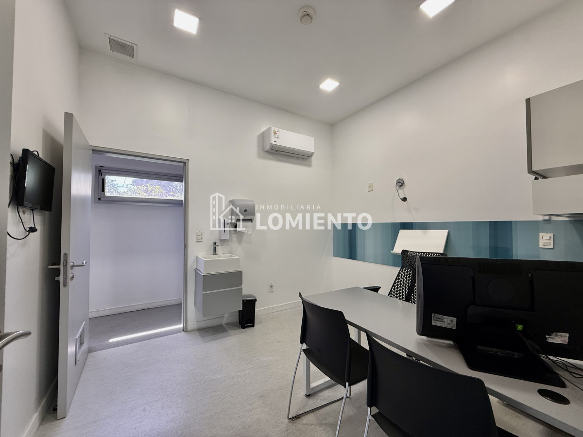 Local Comercial ID.1742 - Venta- alquiler anual Local Comercial sobre Av. Cordoba 