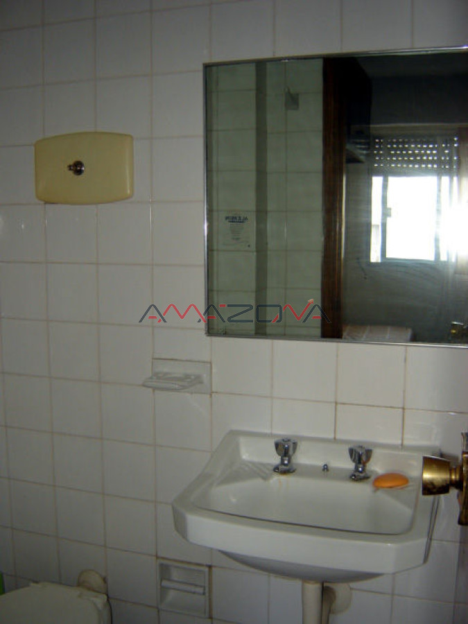 Apartamento ID.5778 - EN PLENO CENTRO CERCA DE PLAYA BRAVA Y MANSA 