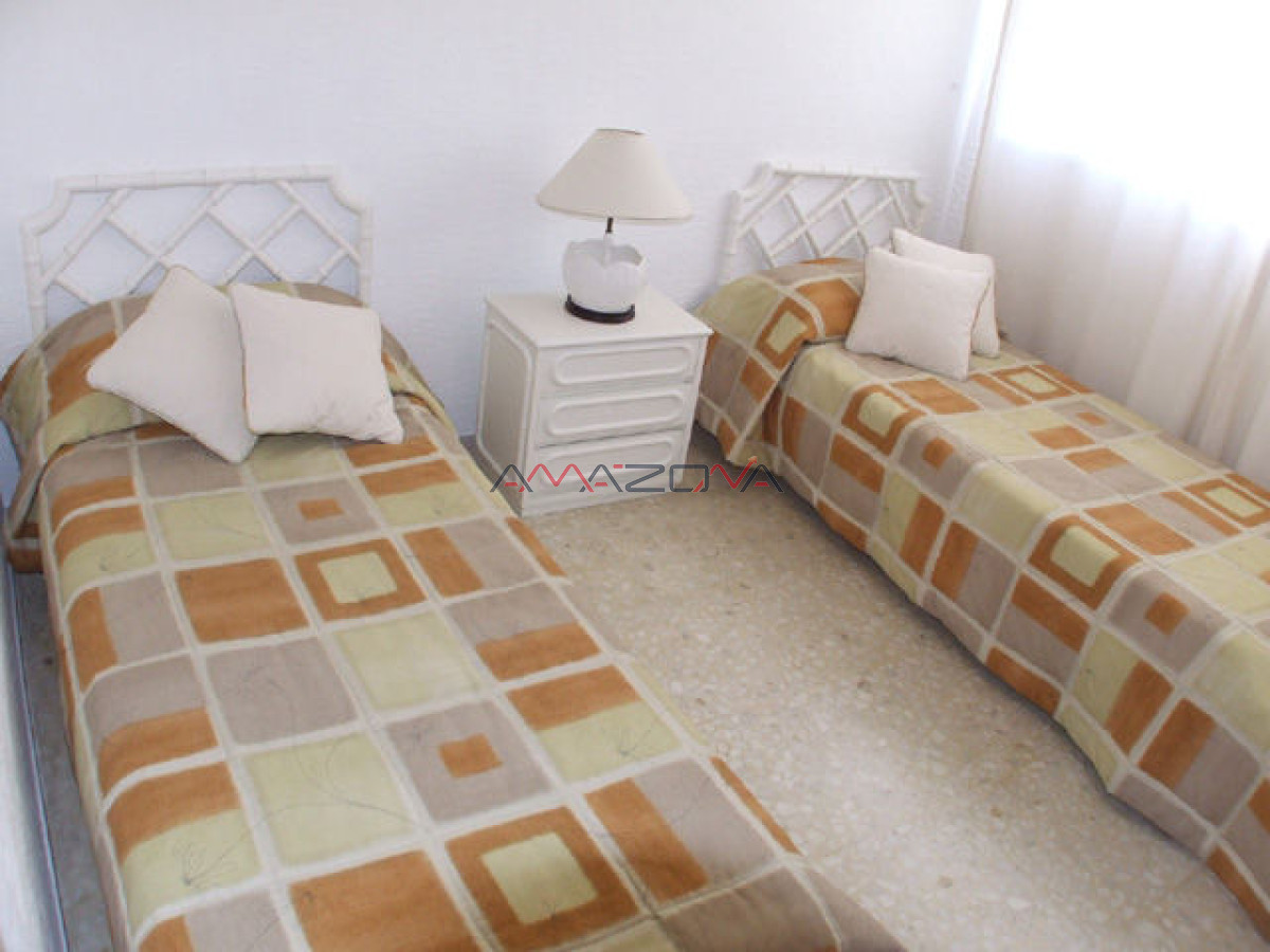 Apartamento ID.5778 - EN PLENO CENTRO CERCA DE PLAYA BRAVA Y MANSA 