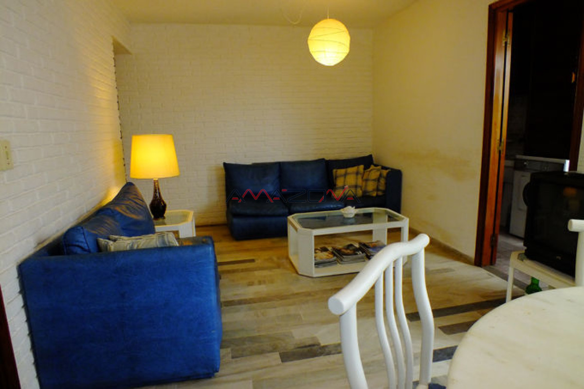 Apartamento ID.5778 - EN PLENO CENTRO CERCA DE PLAYA BRAVA Y MANSA 