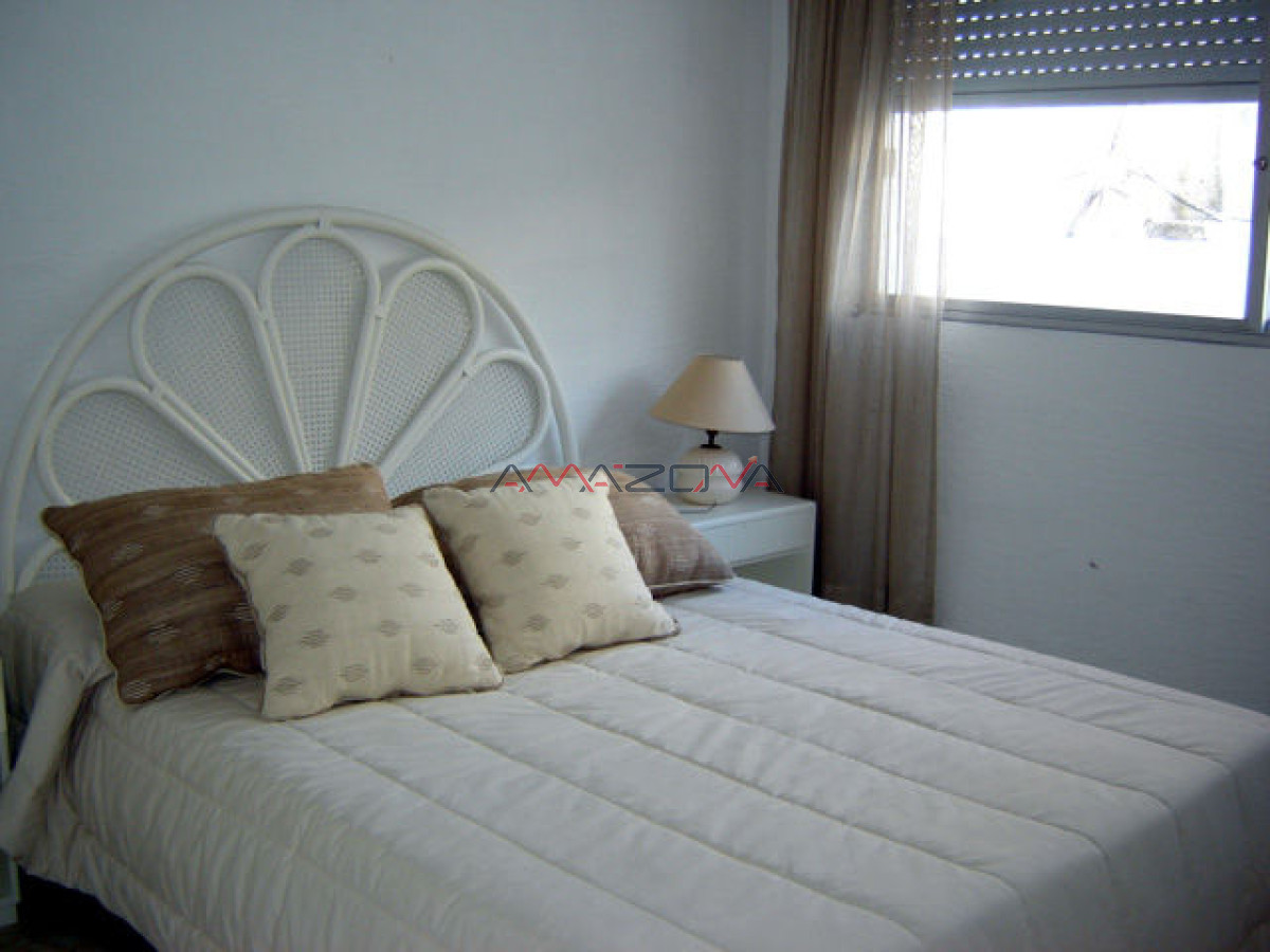 Apartamento ID.5778 - EN PLENO CENTRO CERCA DE PLAYA BRAVA Y MANSA 