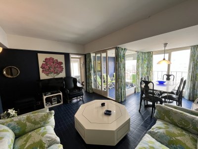 Edificio en la entrada de la peninsula - PLD849A