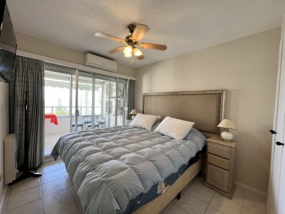 departamento en complejo LIncon Center - PLD852A