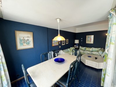 Edificio en la entrada de la peninsula - PLD849A