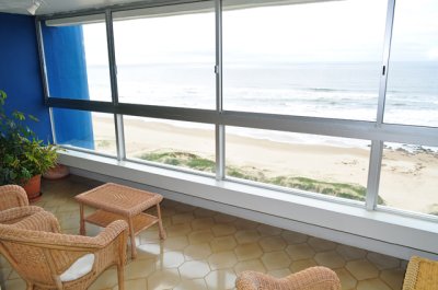 Apartamento en Brava, 3 dormitorios   - PLD856A