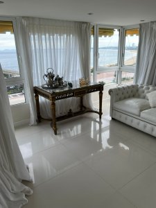 EXCELENTE UNIDAD TODO RECICLADO PRIMERA LINEA AL MAR - PLD952A