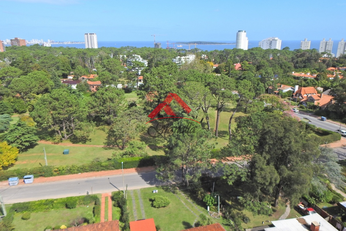Apartamento ID.2213 - LINDISIMO EDIFICIO CON TODOS LOS SERVICIOS