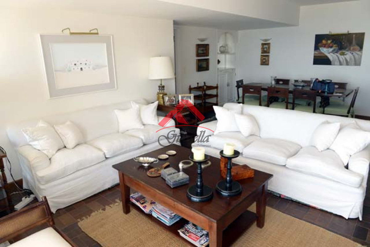 Apartamento ID.1939 - Apartamento en Península, Punta del Este