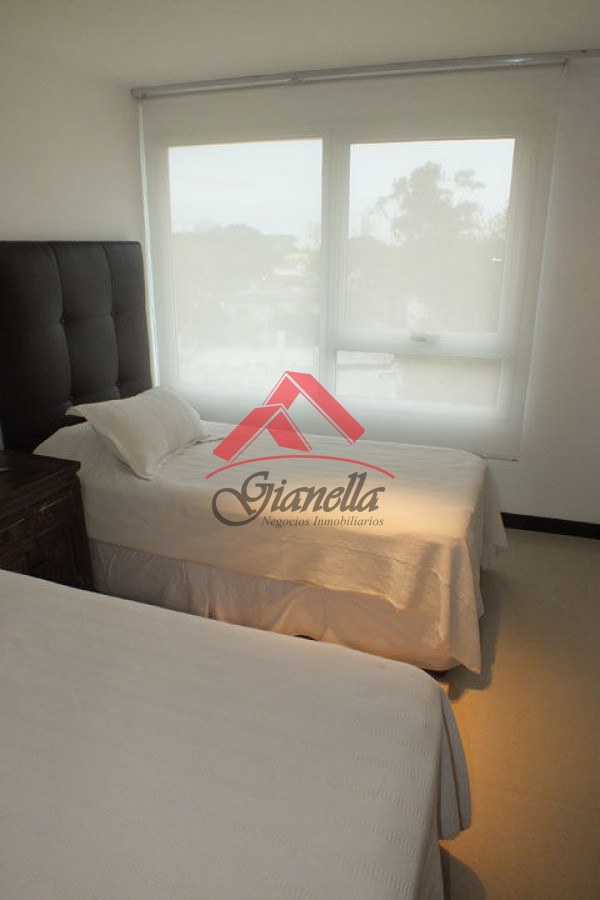 Apartamento ID.2189 - Apartamento en Mansa, 2 dormitorios  con parrillero