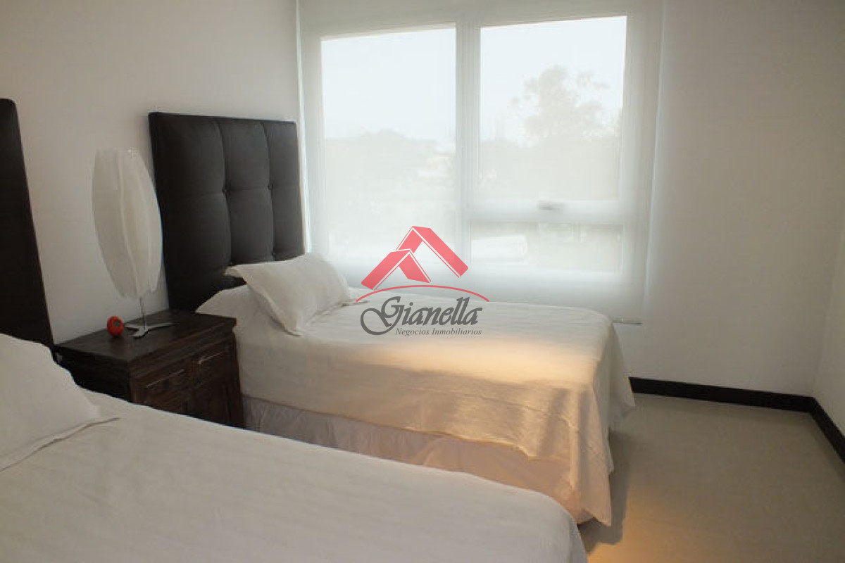 Apartamento ID.2189 - Apartamento en Mansa, 2 dormitorios  con parrillero