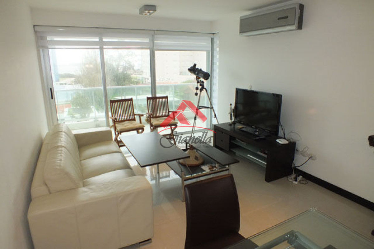 Apartamento ID.2189 - Apartamento en Mansa, 2 dormitorios  con parrillero