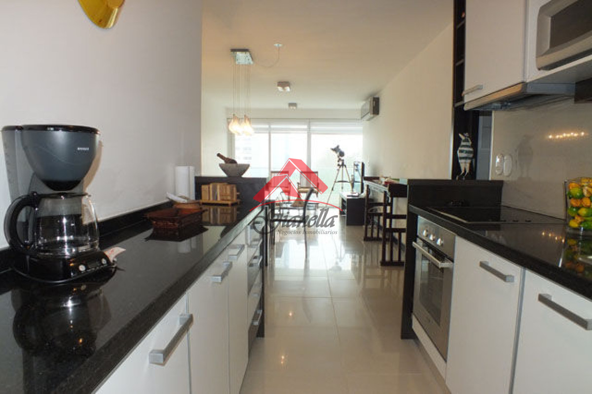 Apartamento ID.2189 - Apartamento en Mansa, 2 dormitorios  con parrillero