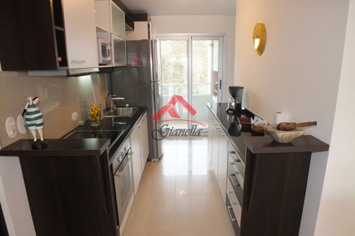 Apartamento ID.2189 - Apartamento en Mansa, 2 dormitorios  con parrillero