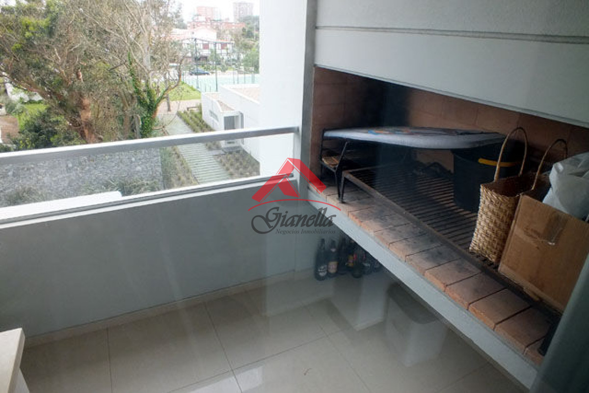 Apartamento ID.2189 - Apartamento en Mansa, 2 dormitorios  con parrillero