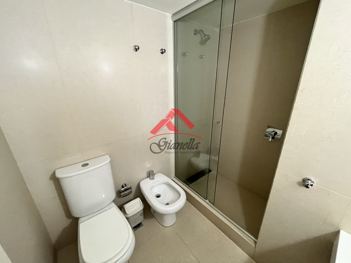 Apartamento ID.1952 - Apartamento en la Península, Punta del Este