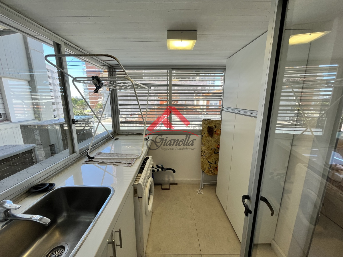 Apartamento ID.1952 - Apartamento en la Península, Punta del Este