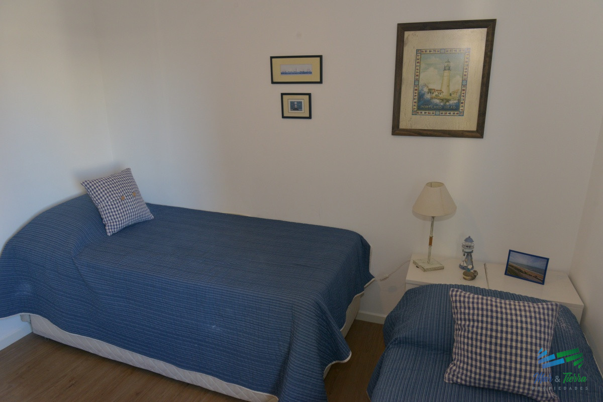 Apartamento ID.3187 -   Departamento en Punta del Este, Torre con servicios