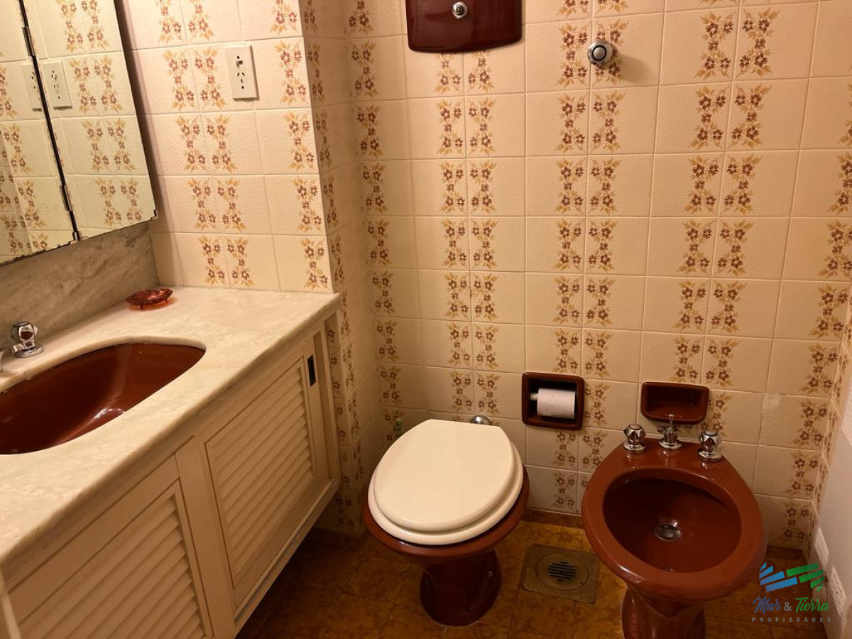 Apartamento ID.5055 - En Venta apartamento 1 dormitorio en COMPLEJO LINCOLN CENTER, Punta del Este