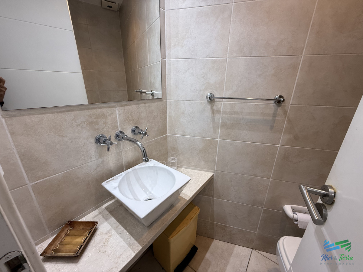 Apartamento ID.5048 - En venta apartamento 2 dormitorios con servicios en Torre O, brava, Punta del Este.