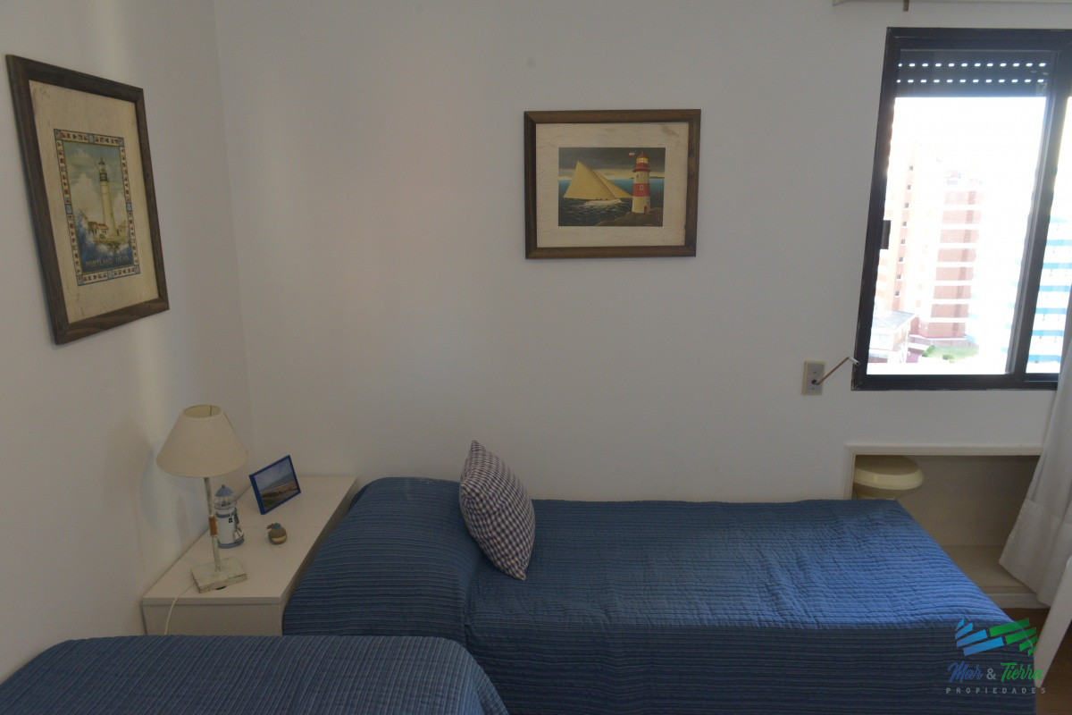 Apartamento ID.3187 -   Departamento en Punta del Este, Torre con servicios