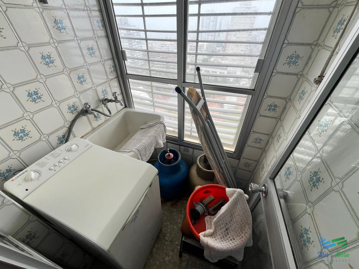 Apartamento ID.4900 - En venta apartamento 3 dormitorios en Peninsula, Punta del Este