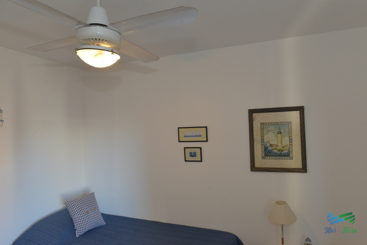 Apartamento ID.3187 -   Departamento en Punta del Este, Torre con servicios