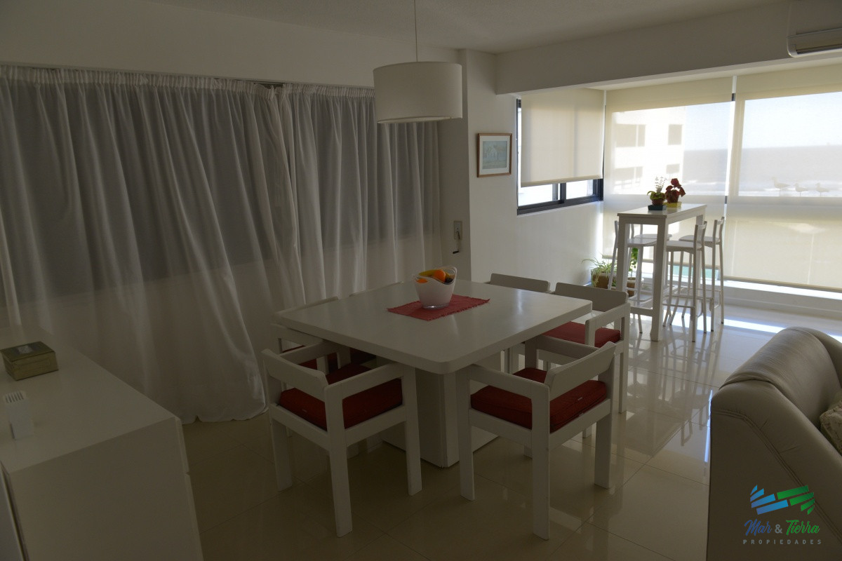 Apartamento ID.3187 -   Departamento en Punta del Este, Torre con servicios