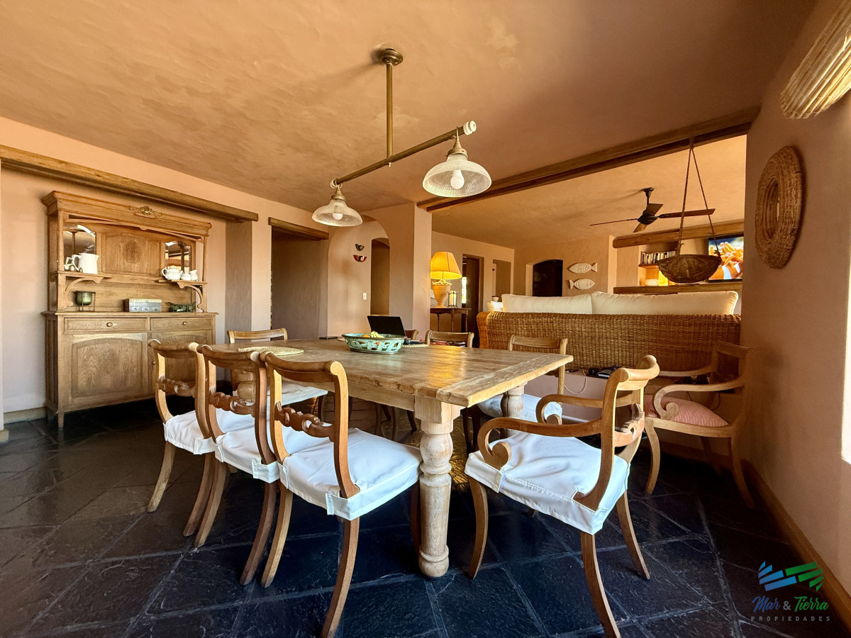 Apartamento ID.5527 - venta apartamento 4 dormitorios en Marina del Este, Punta Ballena, Punta del Este