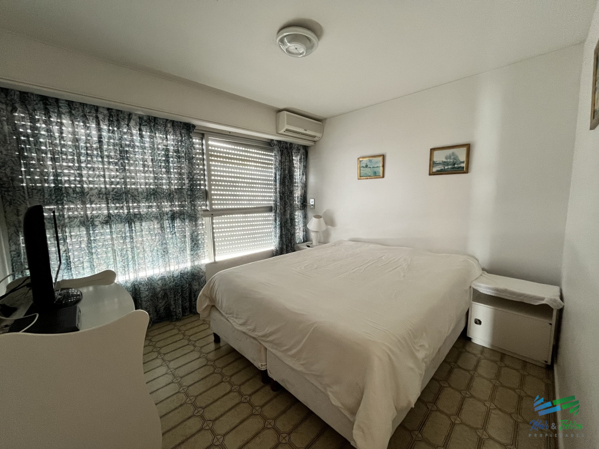 Apartamento ID.4880 - En venta apartamento 3 dormitorios  en Peninsula, Punta del Este