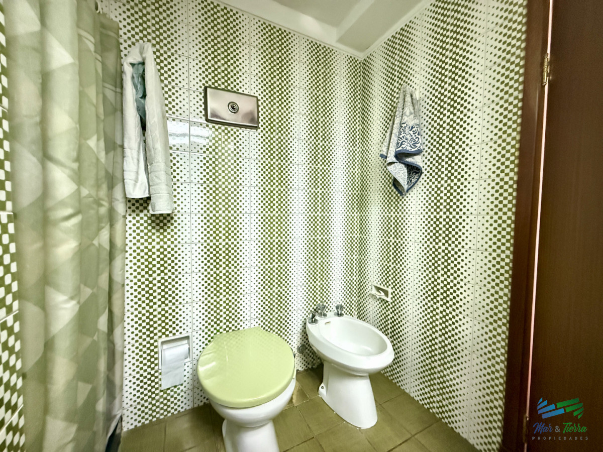 Apartamento ID.5717 - En Venta Amplio Apartamento en Torre Amalfi  Playa Mansa