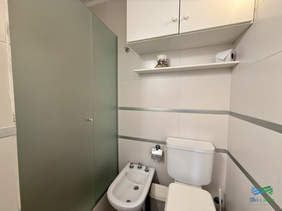 Apartamento ID.5785 - En venta apartamento 3 dormitorios en Manantiales, frente al Mar, Punta del Este.