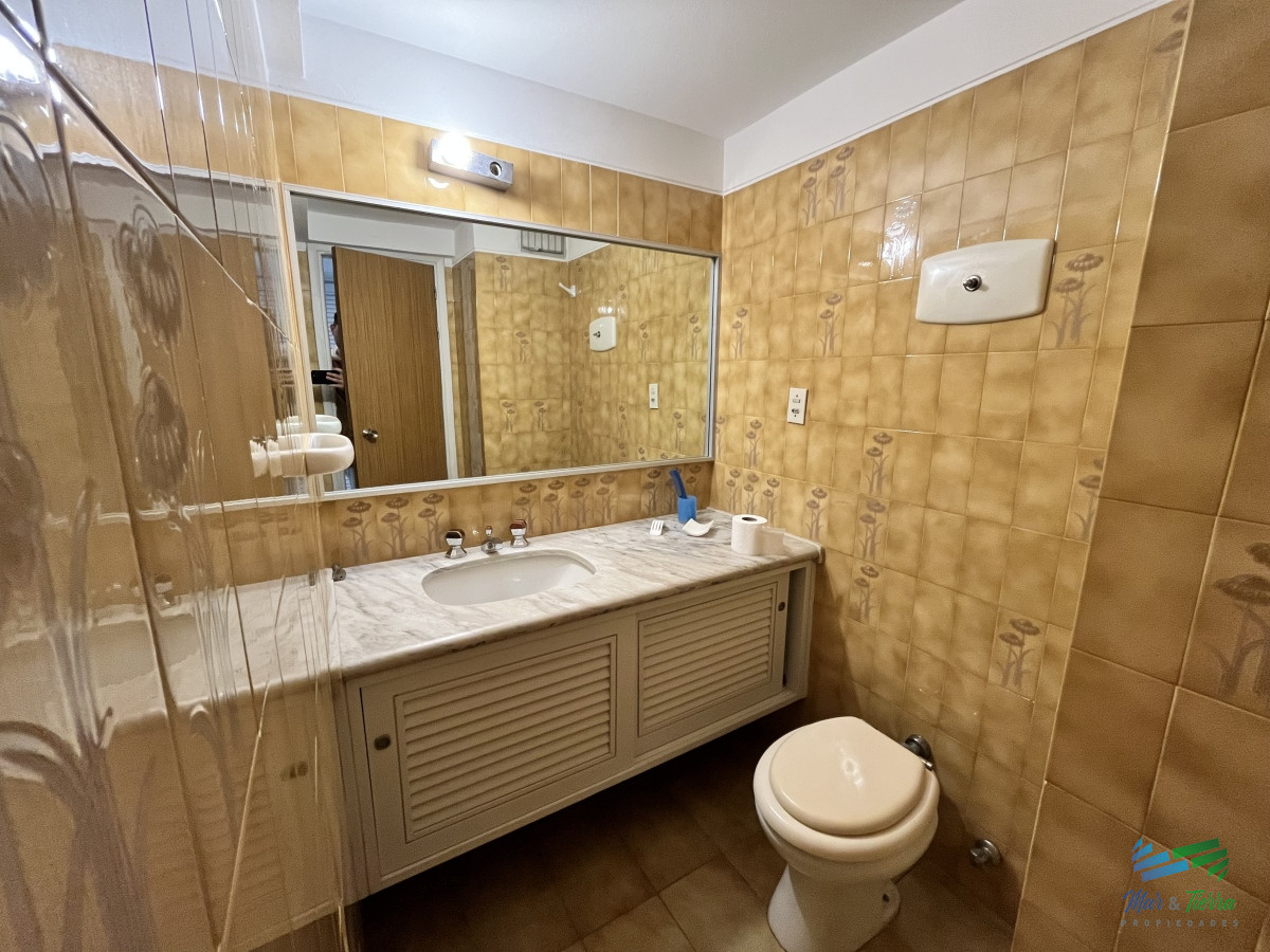 Apartamento ID.5144 - En venta apartamento 3 dormitorios 2 baños en Punta del Este