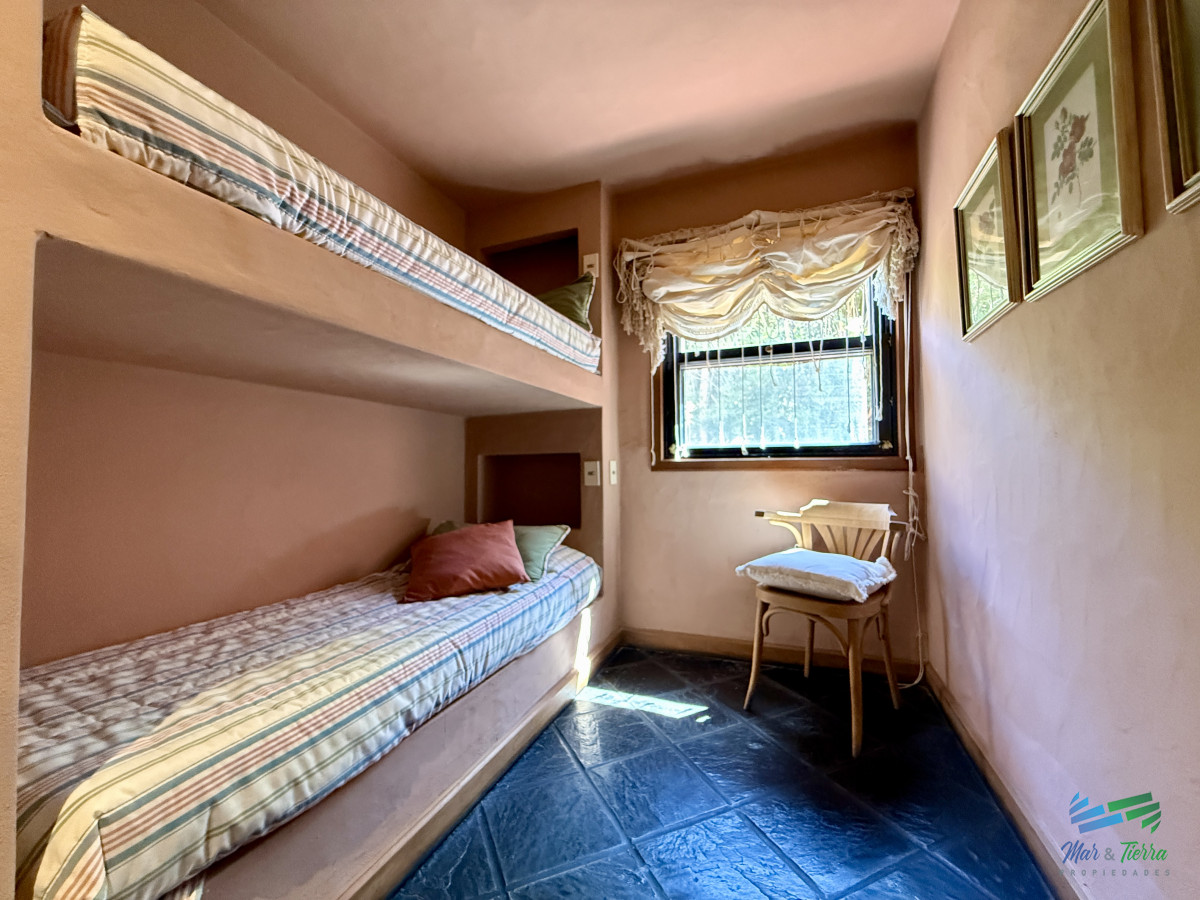 Apartamento ID.5527 - venta apartamento 4 dormitorios en Marina del Este, Punta Ballena, Punta del Este