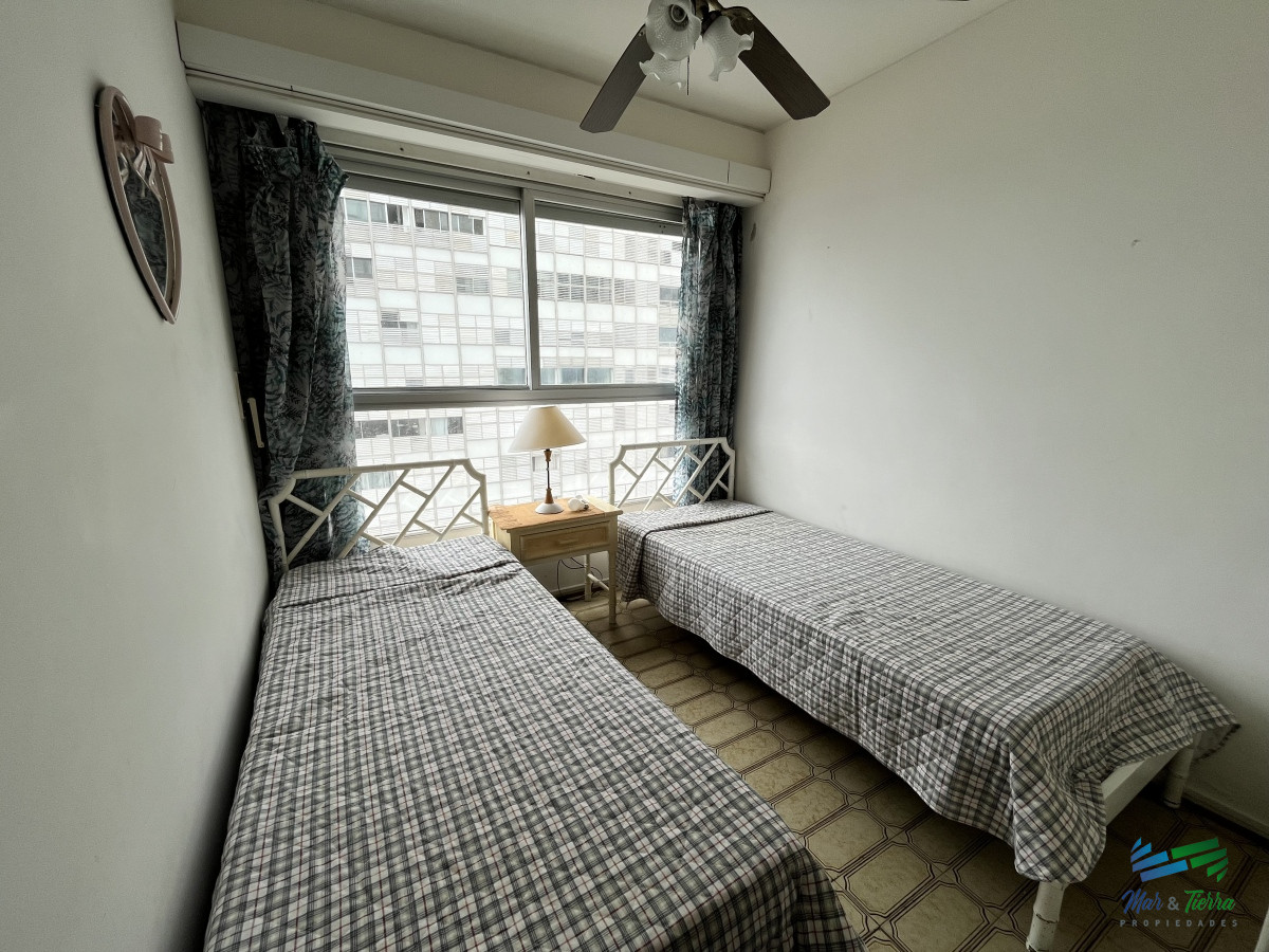 Apartamento ID.4880 - En venta apartamento 3 dormitorios  en Peninsula, Punta del Este