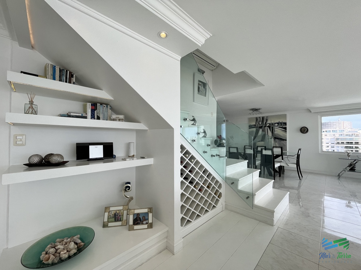Apartamento ID.4521 - DIVINO IMPECABLE CON SERVICIOS