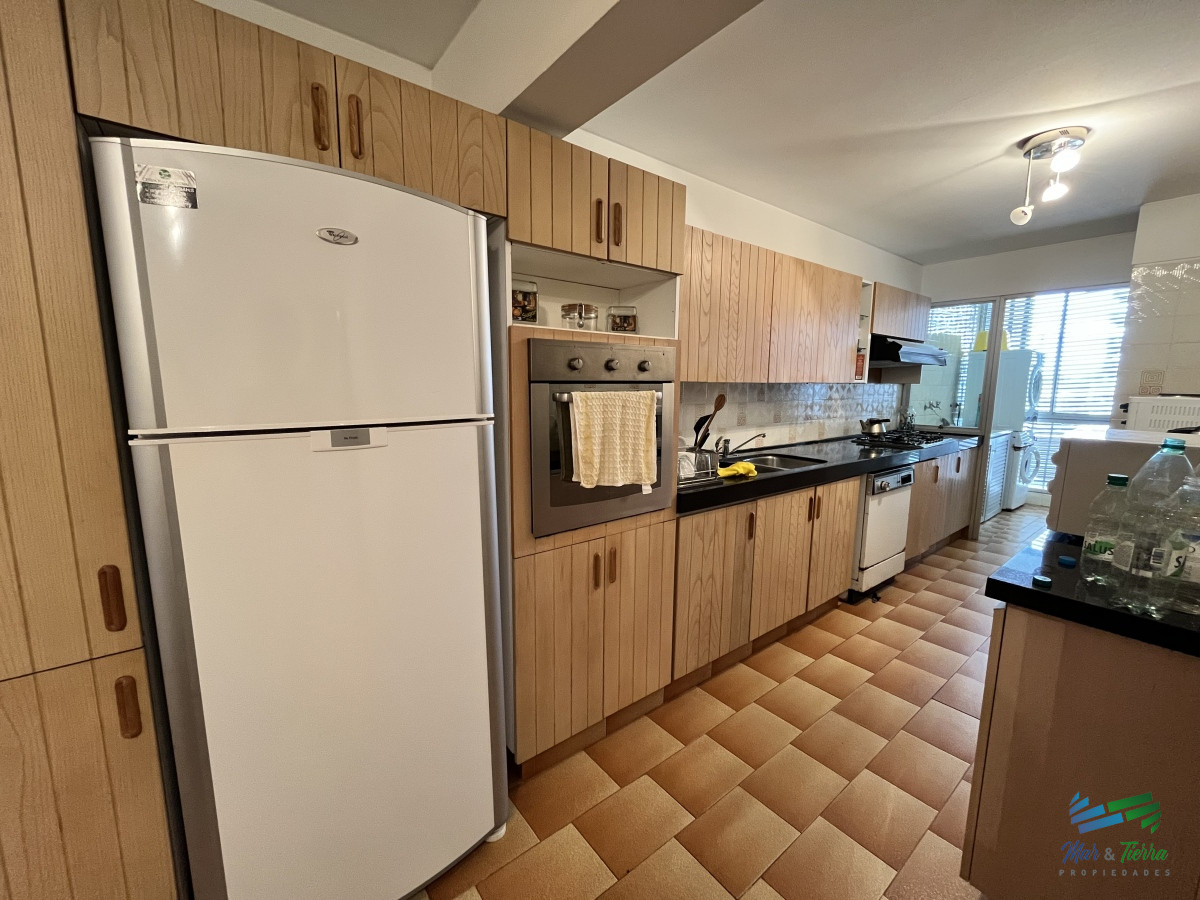 Apartamento ID.5144 - En venta apartamento 3 dormitorios 2 baños en Punta del Este