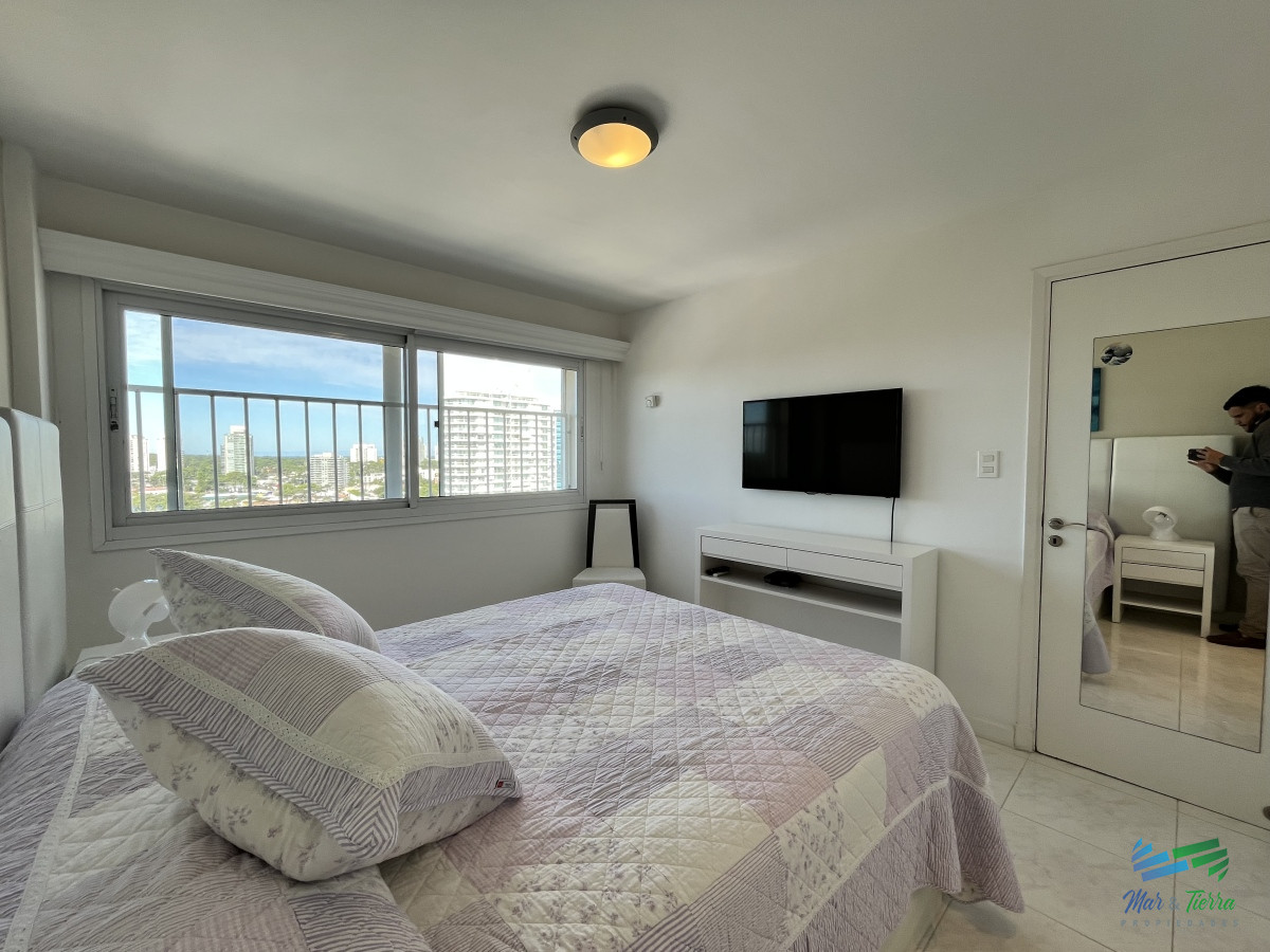 Apartamento ID.4521 - DIVINO IMPECABLE CON SERVICIOS