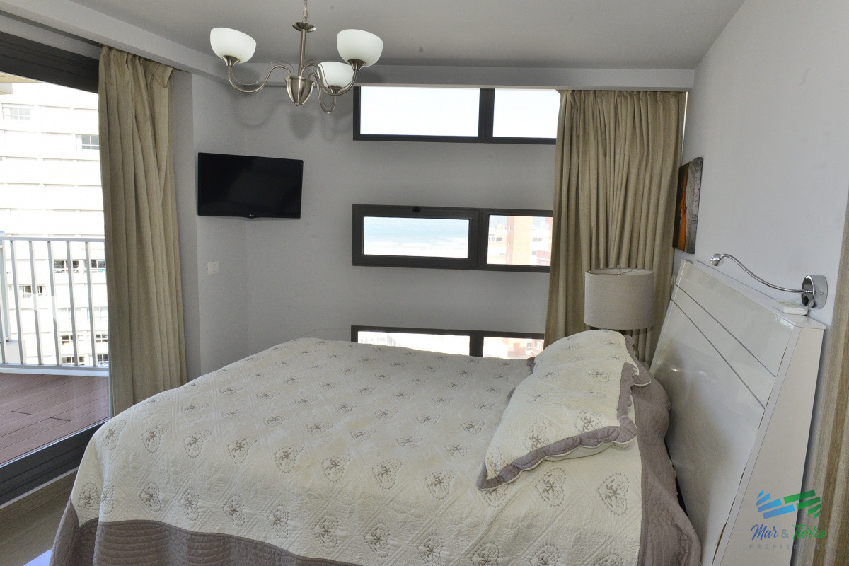 Apartamento ID.5748 - EN VENTA APARTAMENTO 2 DORMITORIOS CON EXCELENTES SERVICIOS Y VISTA AL MAR, PLAYA BRAVA, PUNTA DEL ESTE