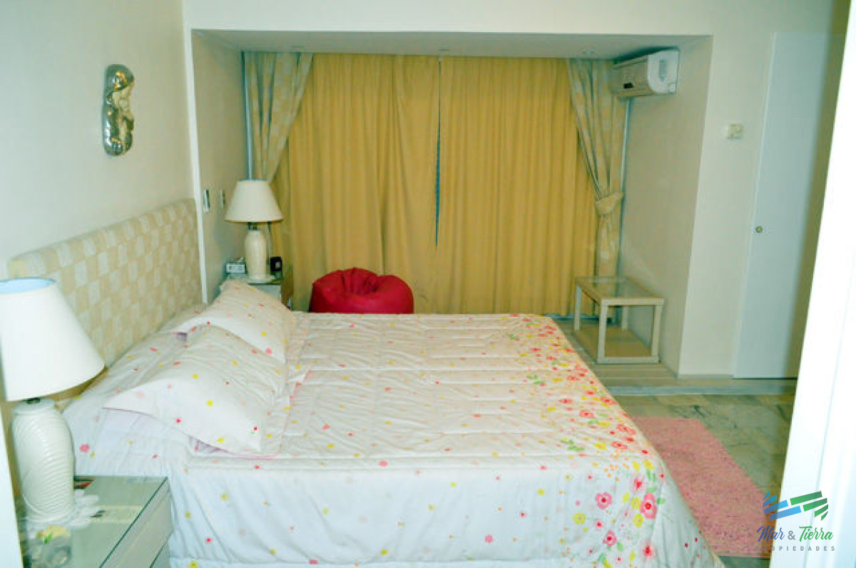 Apartamento ID.5142 - En venta apartamento 3 dormitorios y 3 baños en brava 