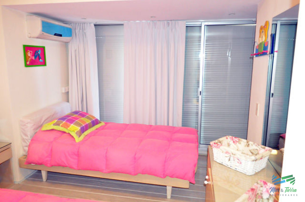 Apartamento ID.5142 - En venta apartamento 3 dormitorios y 3 baños en brava 