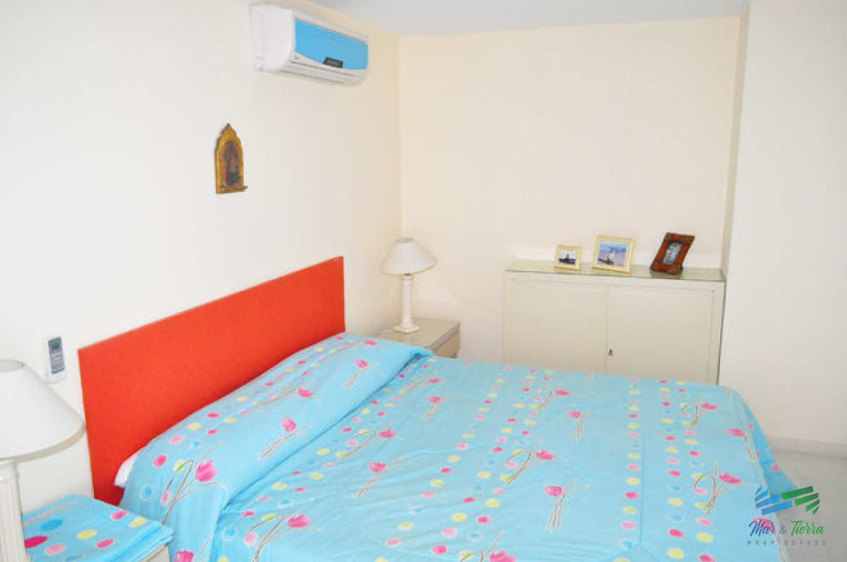 Apartamento ID.5142 - En venta apartamento 3 dormitorios y 3 baños en brava 