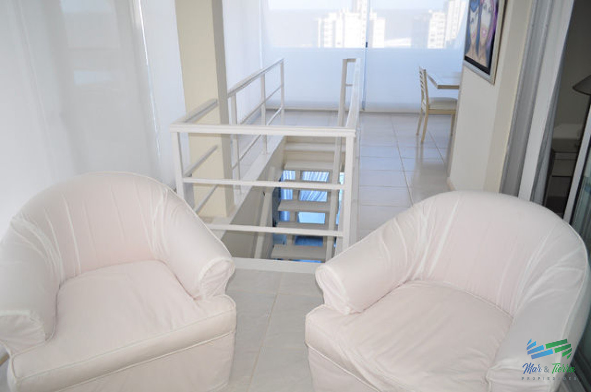 Apartamento ID.5142 - En venta apartamento 3 dormitorios y 3 baños en brava 