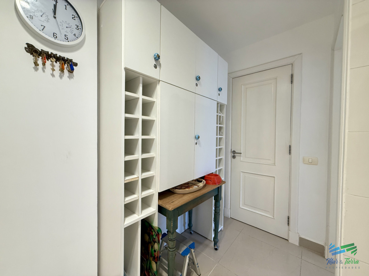 Apartamento ID.5785 - En venta apartamento 3 dormitorios en Manantiales, frente al Mar, Punta del Este.