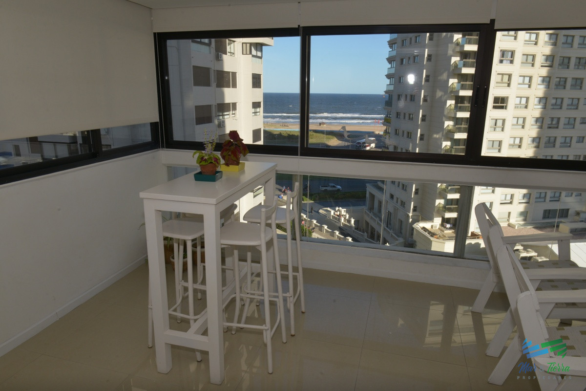 Apartamento ID.3187 -   Departamento en Punta del Este, Torre con servicios
