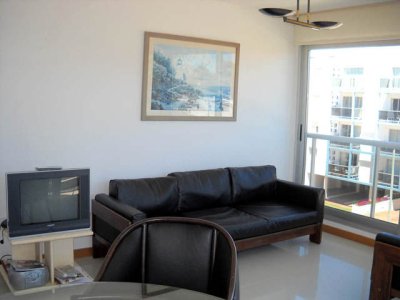 En venta apartamento 2 dormitorios en Aidy Grill, Punta del Este