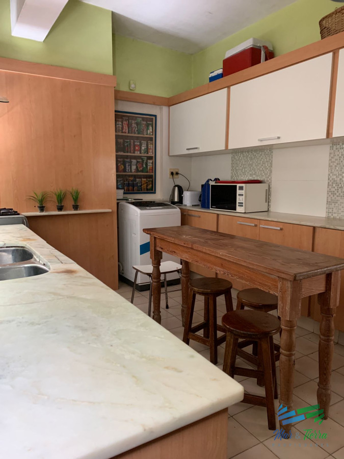 Casa ID.3147 - HERMOSA CASA CON MUY BUEN PARQUE EN MANSA 