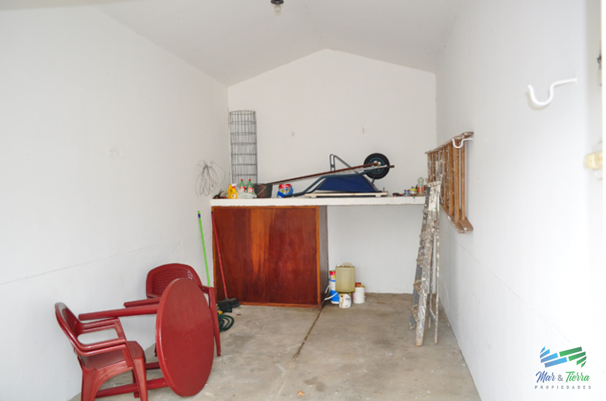Casa ID.5708 - En venta Casa 3 dormitorios con buen terreno en Cantegril, Punta del Este