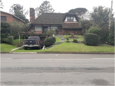 Casa en Punta del Este, Mansa
