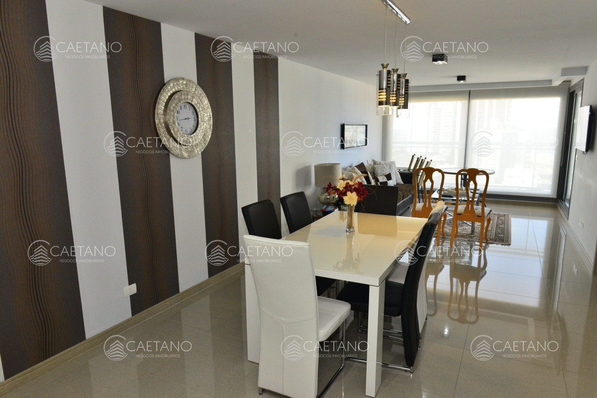 Venta apartamento 2 dormitorios Aidy Grill, Punta del Este.  - DMC16870A